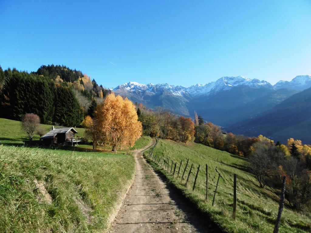 Gite Au Coeur Du Chalet En Belledonne Vers Prapoutel Les 7 Laux Sainte-Agnès Rum bild