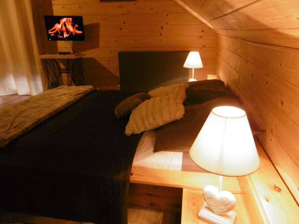 Gite Au Coeur Du Chalet En Belledonne Vers Prapoutel Les 7 Laux Sainte-Agnès Rum bild