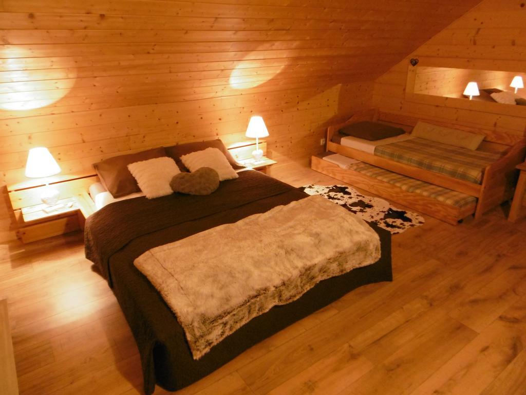 Gite Au Coeur Du Chalet En Belledonne Vers Prapoutel Les 7 Laux Sainte-Agnès Rum bild